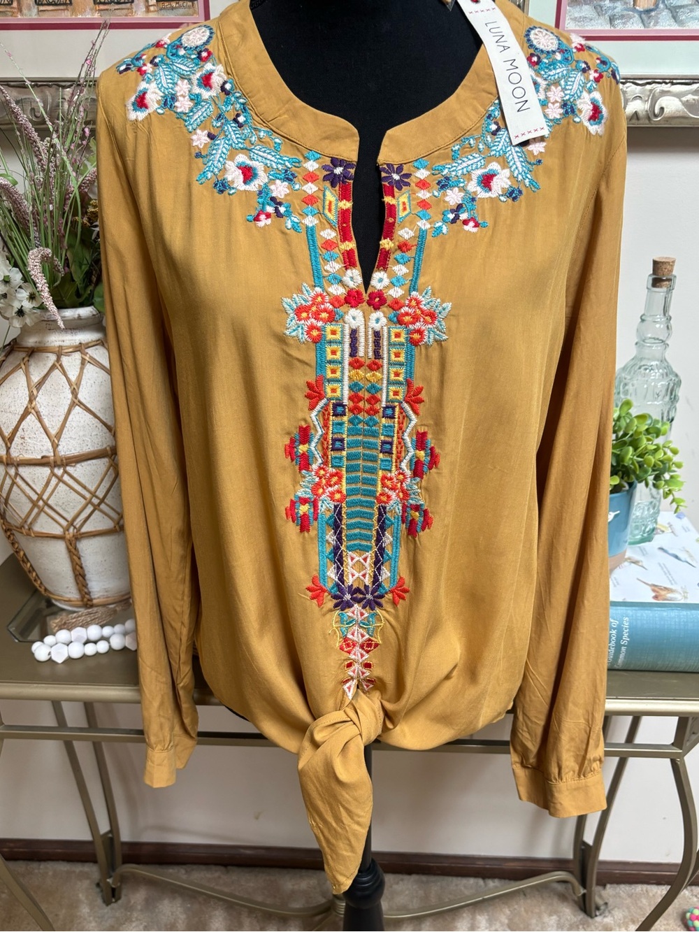 LUNA MOON ANTHROPOLOGIE Boho Tie-Front Geometric Floral Embroidery Tunic Blouse